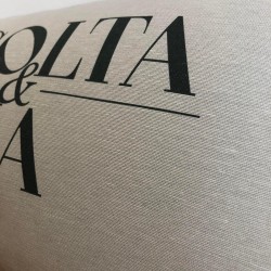 CUSCINO ASCOLTA & AMA